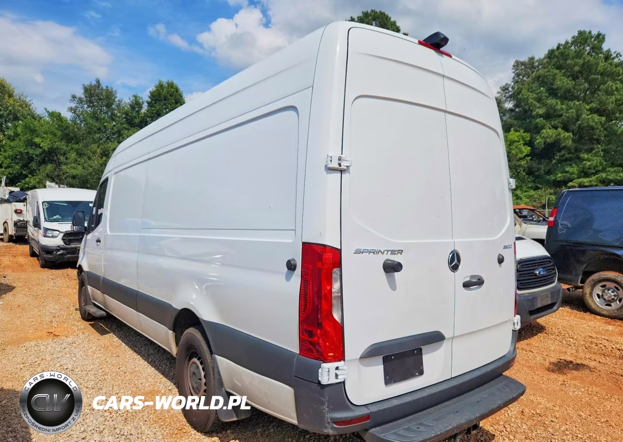 2019 Mercedes-Benz Sprinter 2500 VIN:WD4PF1CD1KP131178 - 2