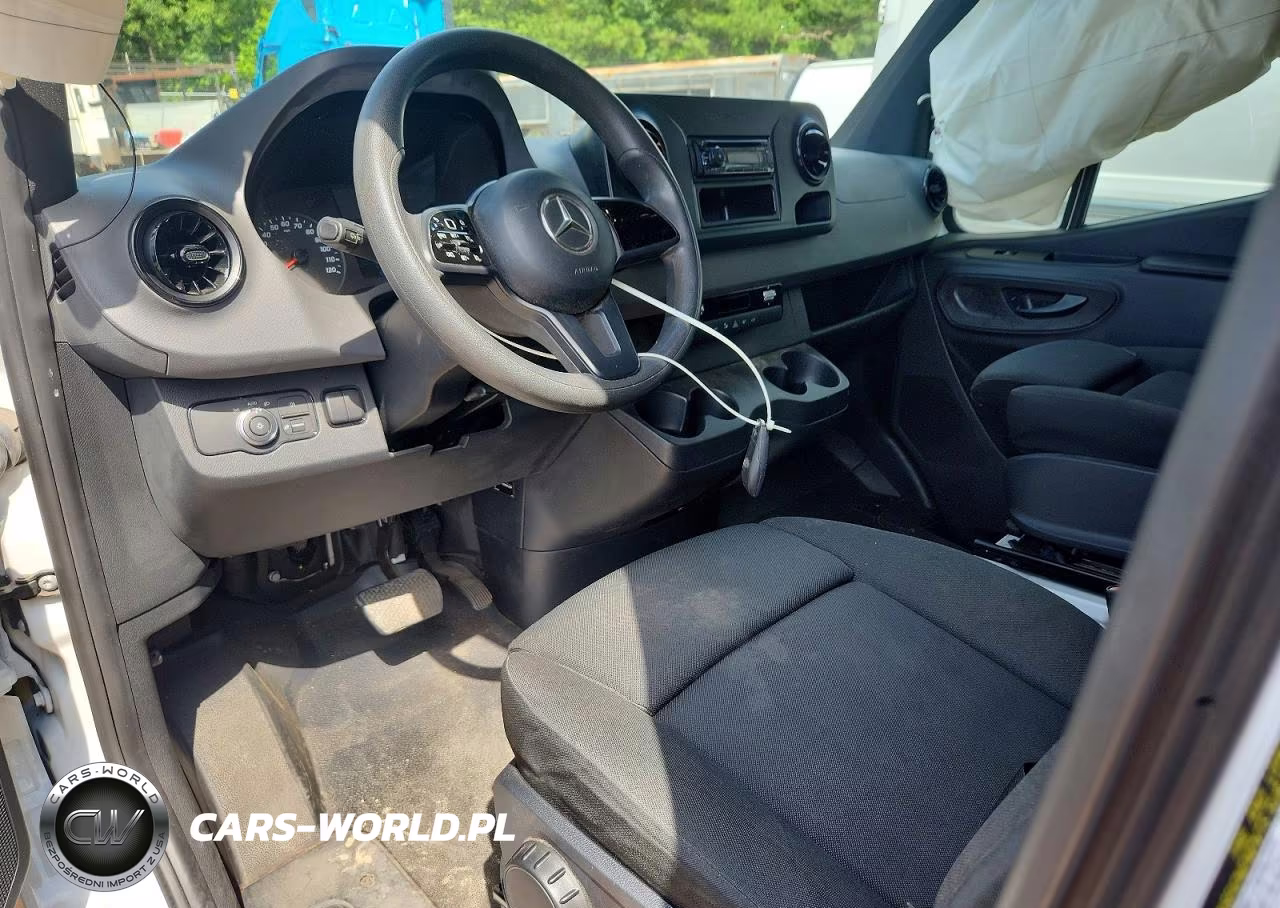 2019 Mercedes-Benz Sprinter 2500 VIN:WD4PF1CD1KP131178 - 8