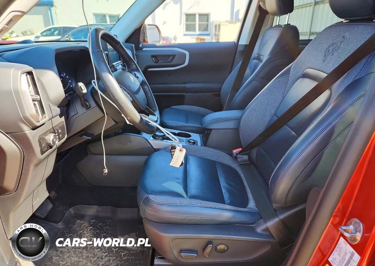 2022 Ford Bronco Sport Outer Banks VIN:3FMCR9C65NRE26809 - 7