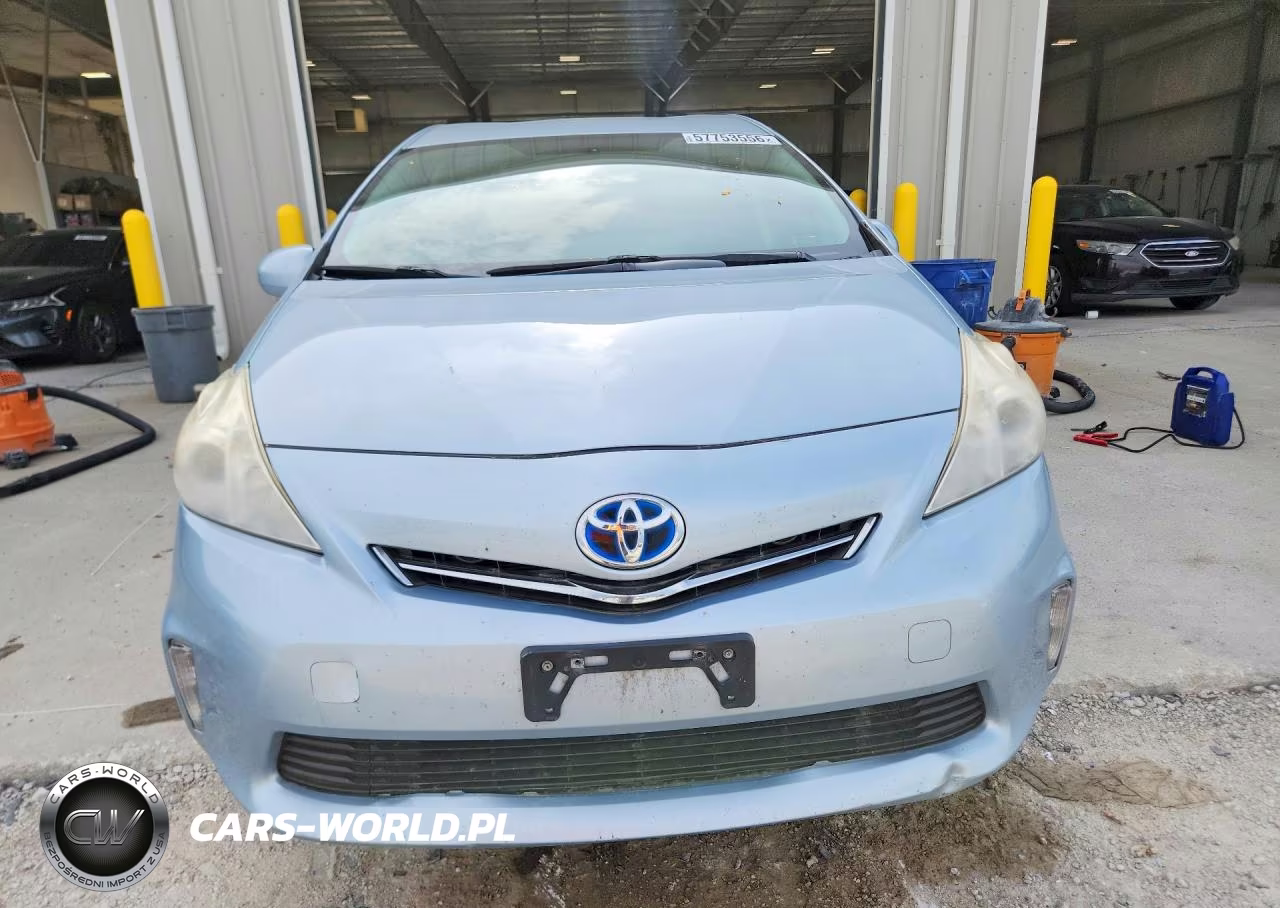 2013 Toyota Prius V Three VIN:JTDZN3EU0D3234522 - 5