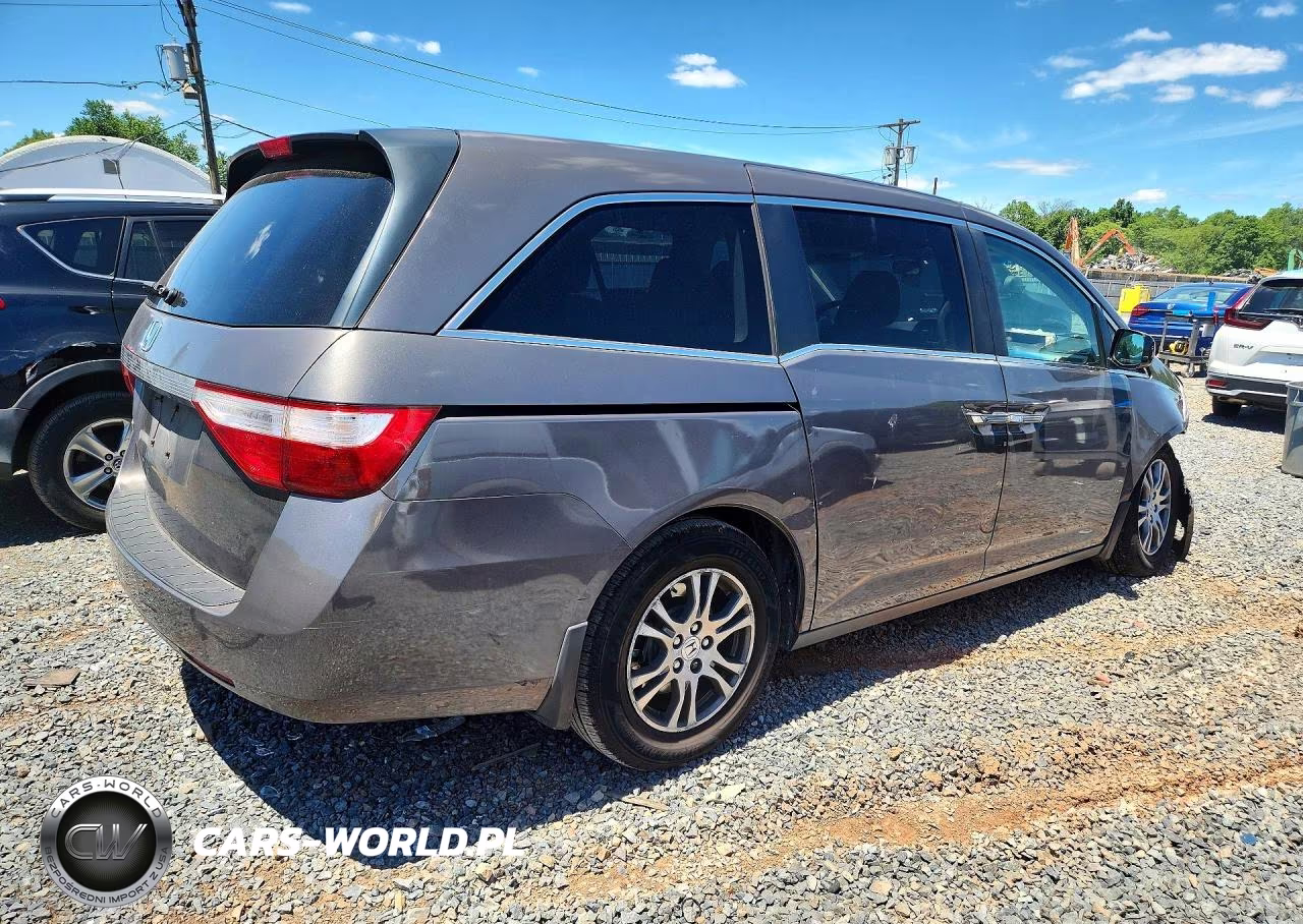 2011 Honda Odyssey Ex VIN:5FNRL5H41BB046010 - 3