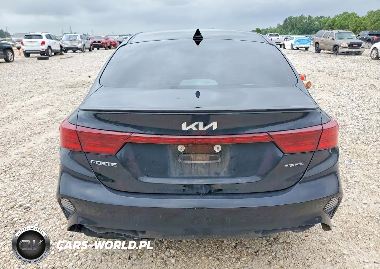 2023 Kia Forte Gt Line VIN:3KPF54AD9PE621419 - 6