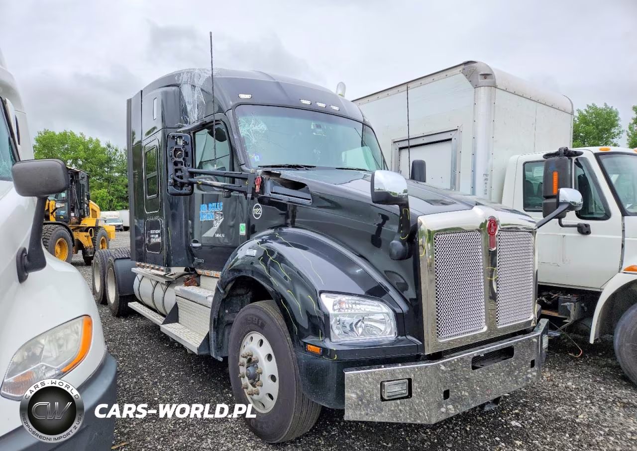 2022 Kenworth T880 Semi Truck