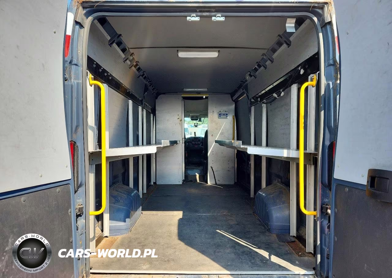 2020 Ram Promaster 3500 Delivery Van VIN:3C6URVJG3LE145343 - 10