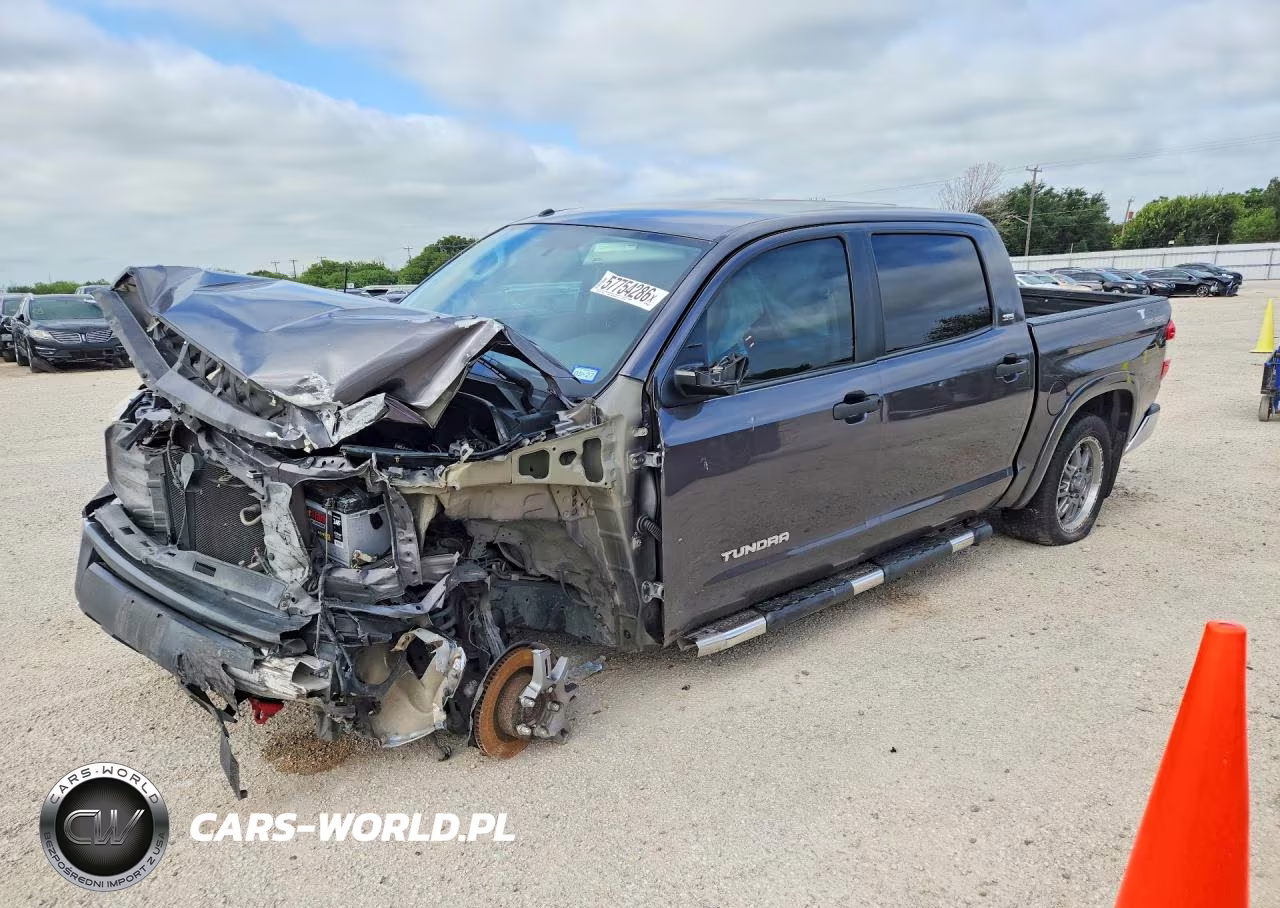 2017 Toyota Tundra Crewmax Sr5