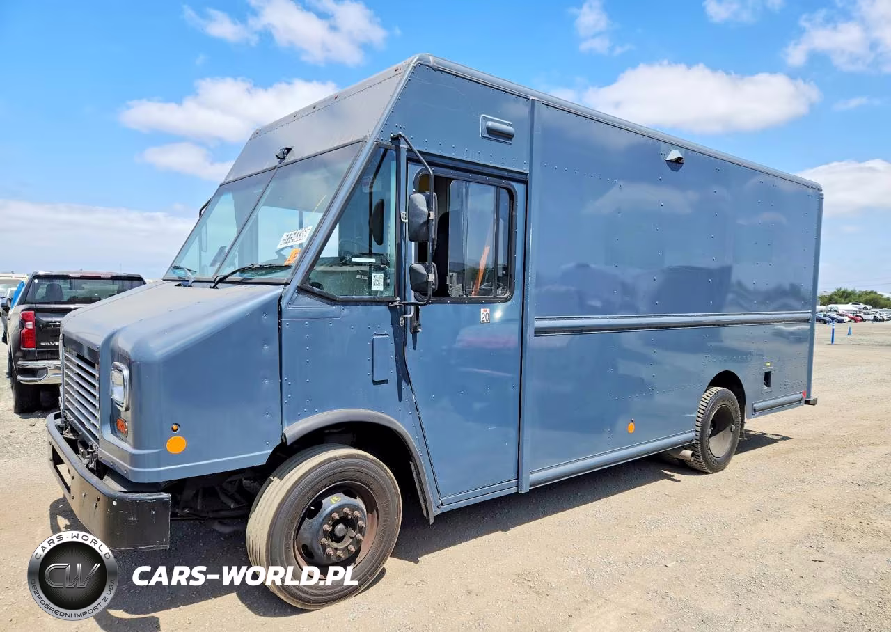 2021 Ford F59 Delivery Truck