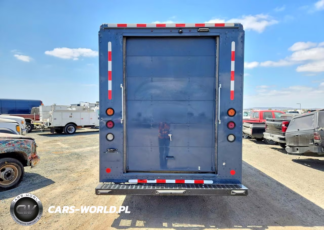 2021 Ford F59 Delivery Truck VIN:1F65F5KN2M0A04862 - 6
