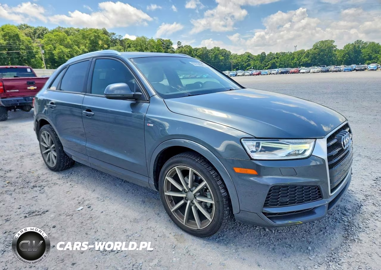 2018 Audi Q3 Premium-Sport Premium VIN:WA1ECCFSXJR028564 - 4