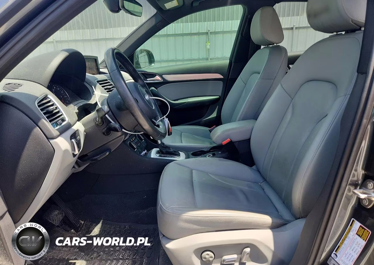 2018 Audi Q3 Premium-Sport Premium VIN:WA1ECCFSXJR028564 - 7