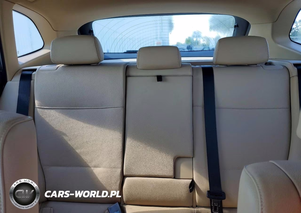 2013 BMW X1 xDrive28I VIN:WBAVL1C58DVR82960 - 10