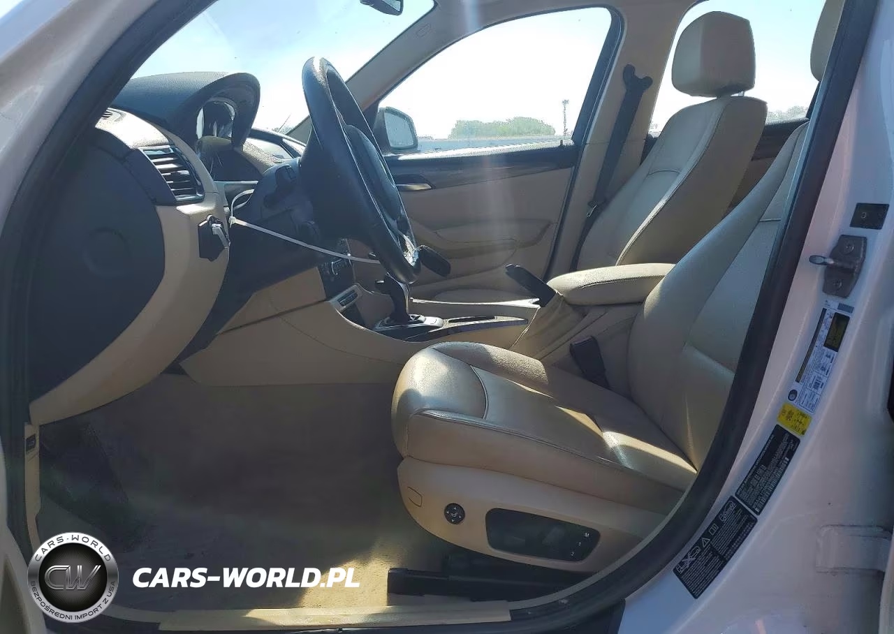 2013 BMW X1 xDrive28I VIN:WBAVL1C58DVR82960 - 7