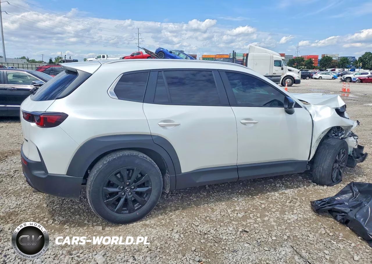 2023 Mazda Cx-50 Preferred Plus VIN:7MMVABCM5PN134075 - 3