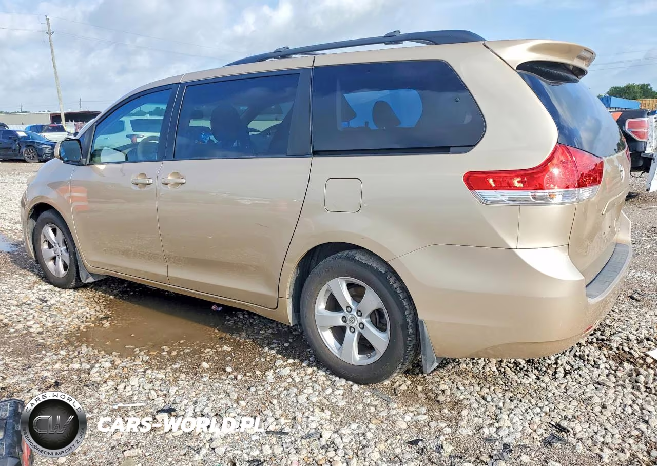2011 Toyota Sienna Le VIN:5TDKK3DC4BS005968 - 2