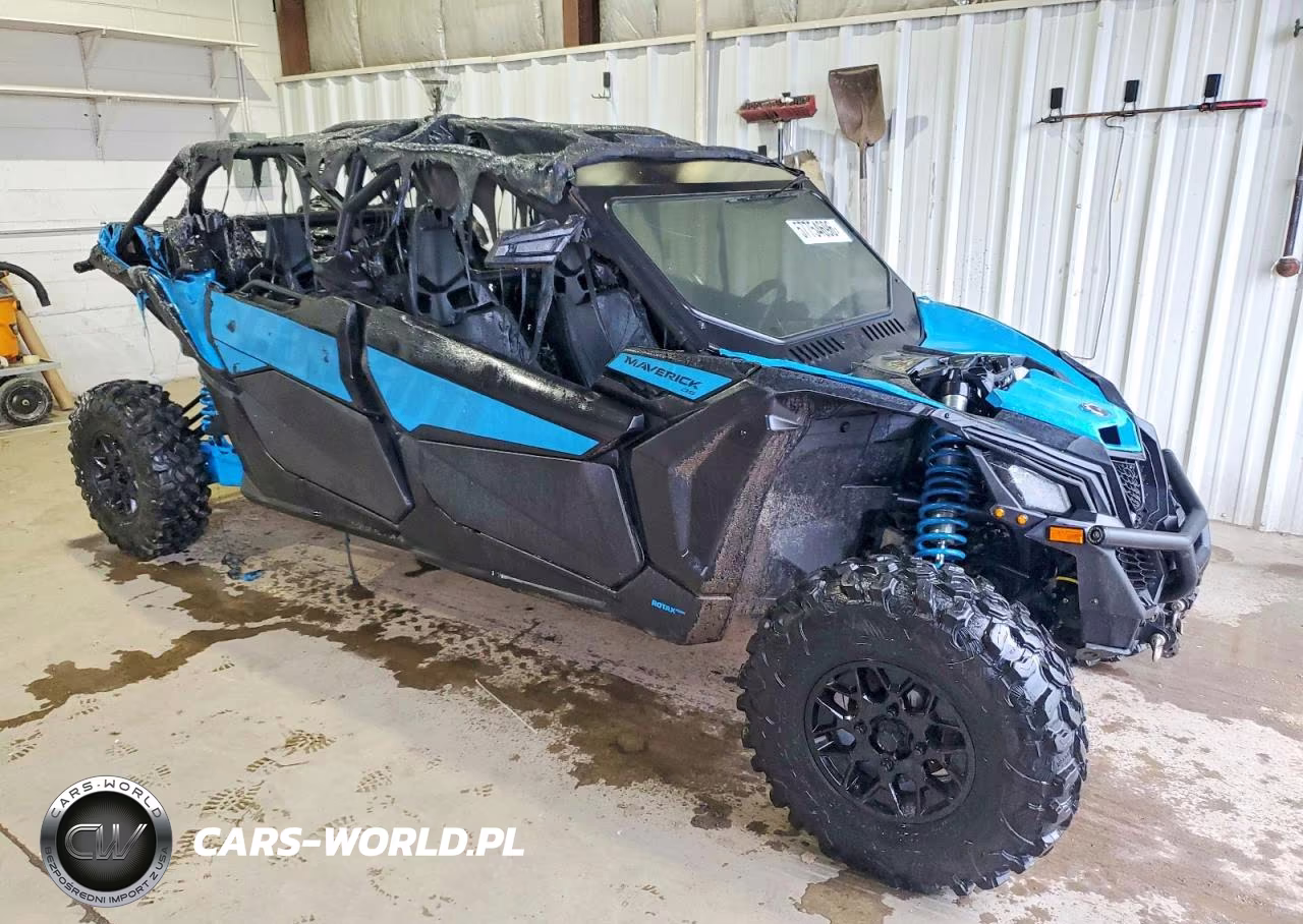 2023 Can-Am Maverick X3 Utility Vehicle VIN:3JBVMAY41PE000231 - 1