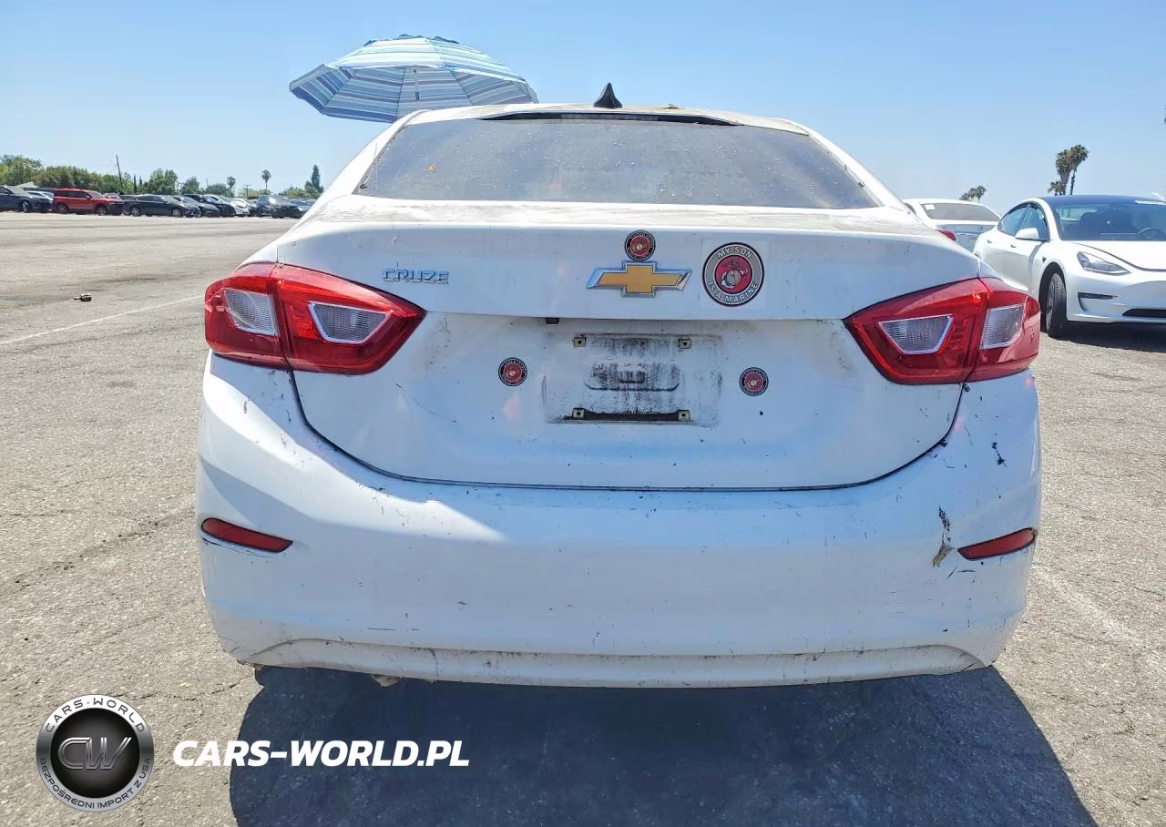 2017 Chevrolet Cruze Ls VIN:1G1BC5SM8H7128852 - 6