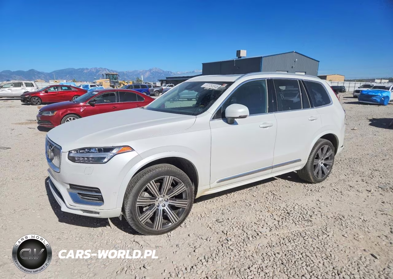 2025 Volvo Xc90 Plus – zdjęcie 1 z 12