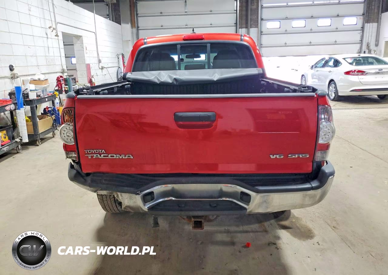 2014 Toyota Tacoma Double Cab VIN:3TMLU4EN4EM143339 - 6