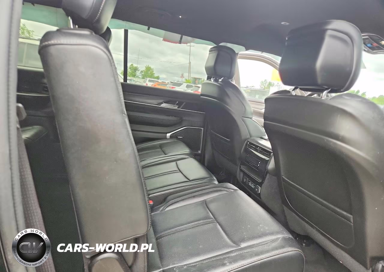 2023 Jeep Wagoneer L Series Ii 4X4 VIN:1C4SJSBP9PS568354 - 11