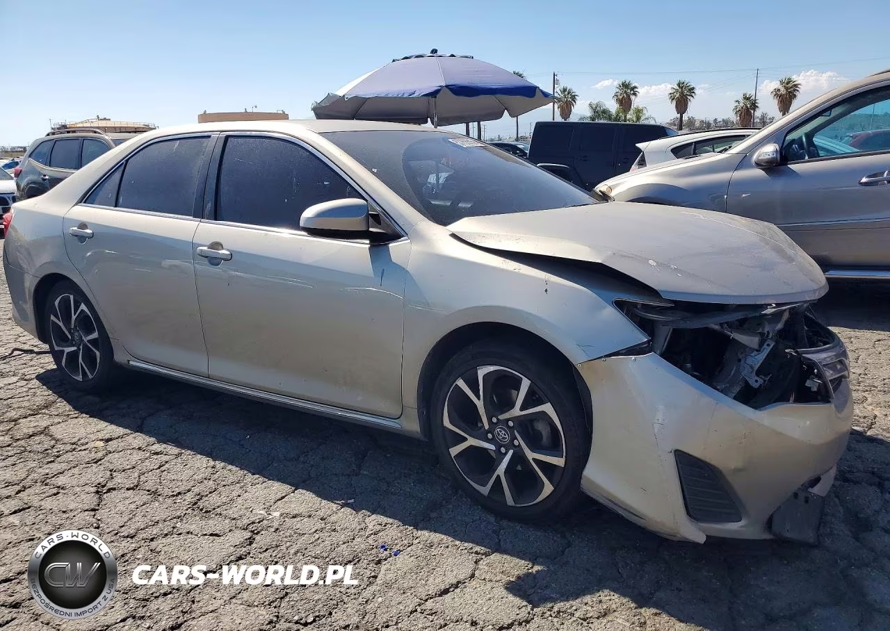 2014 Toyota Camry Le VIN:4T4BF1FK1ER425427 - 4