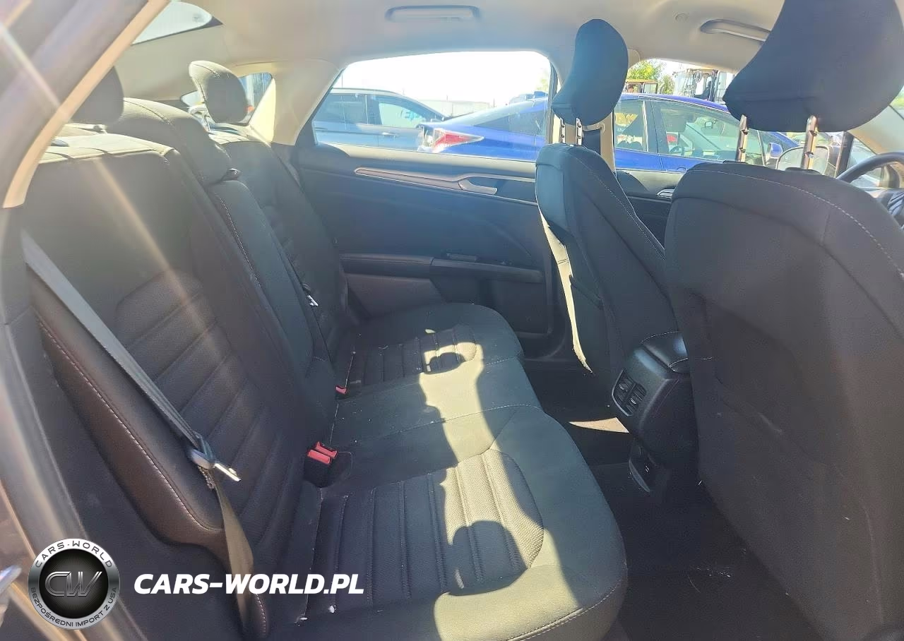2017 Ford Fusion Se Hybrid VIN:3FA6P0LU7HR325539 - 10