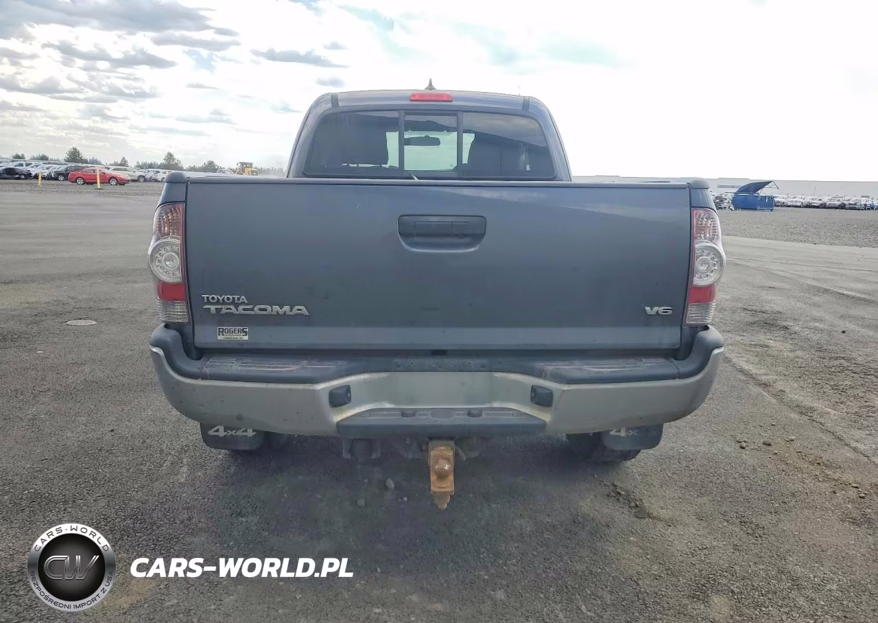 2015 Toyota Tacoma V6 VIN:5TFUU4ENXFX113178 - 6