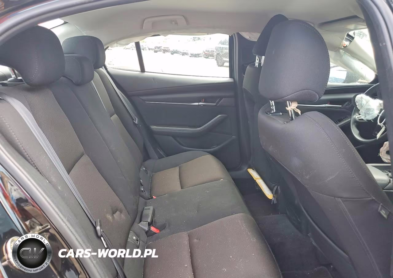 2021 Mazda 3 VIN:3MZBPAAL4MM204562 - 10