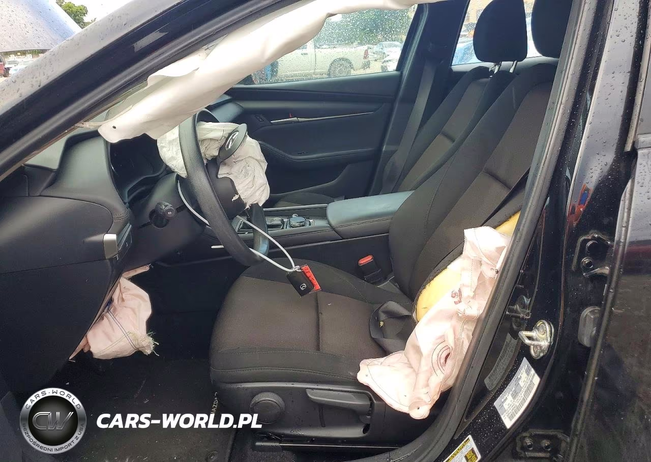 2021 Mazda 3 VIN:3MZBPAAL4MM204562 - 7