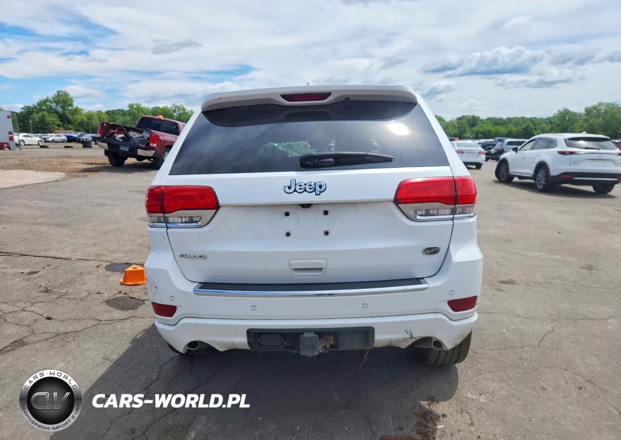 2018 Jeep Grand Cherokee Overland VIN:1C4RJFCG3JC268766 - 6