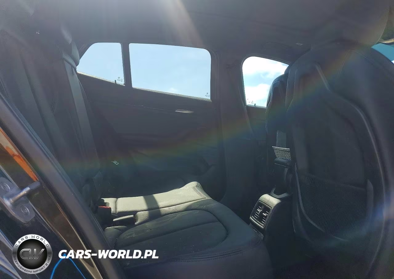 2020 BMW X2 xDrive28I VIN:WBXYJ1C0XL5P10809 - 10