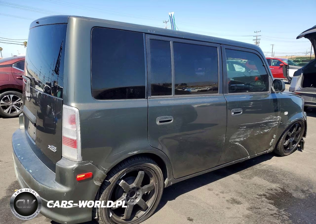 2005 Toyota Scion Xb VIN:JTLKT324X54028295 - 3
