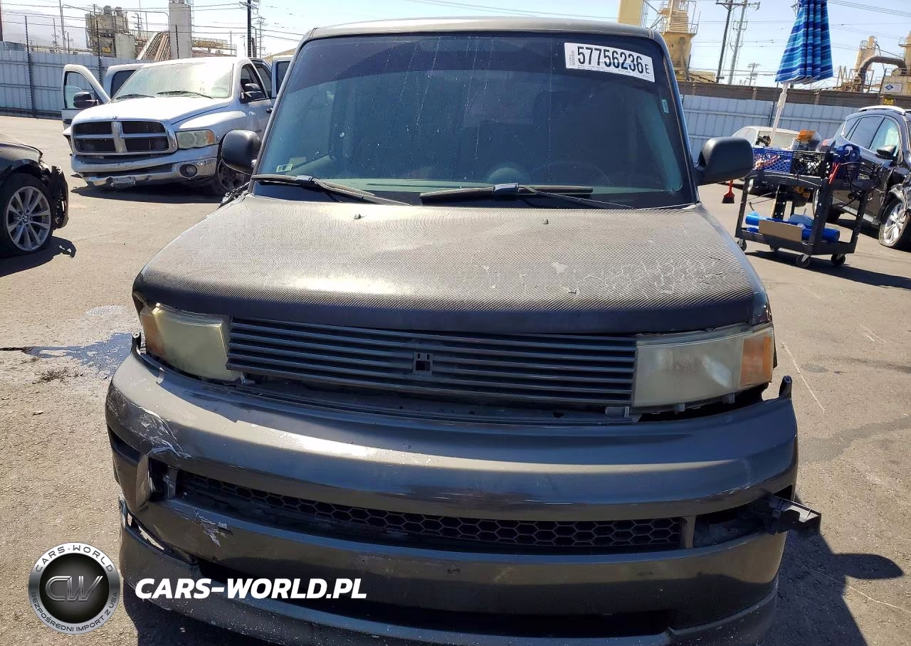 2005 Toyota Scion Xb VIN:JTLKT324X54028295 - 5