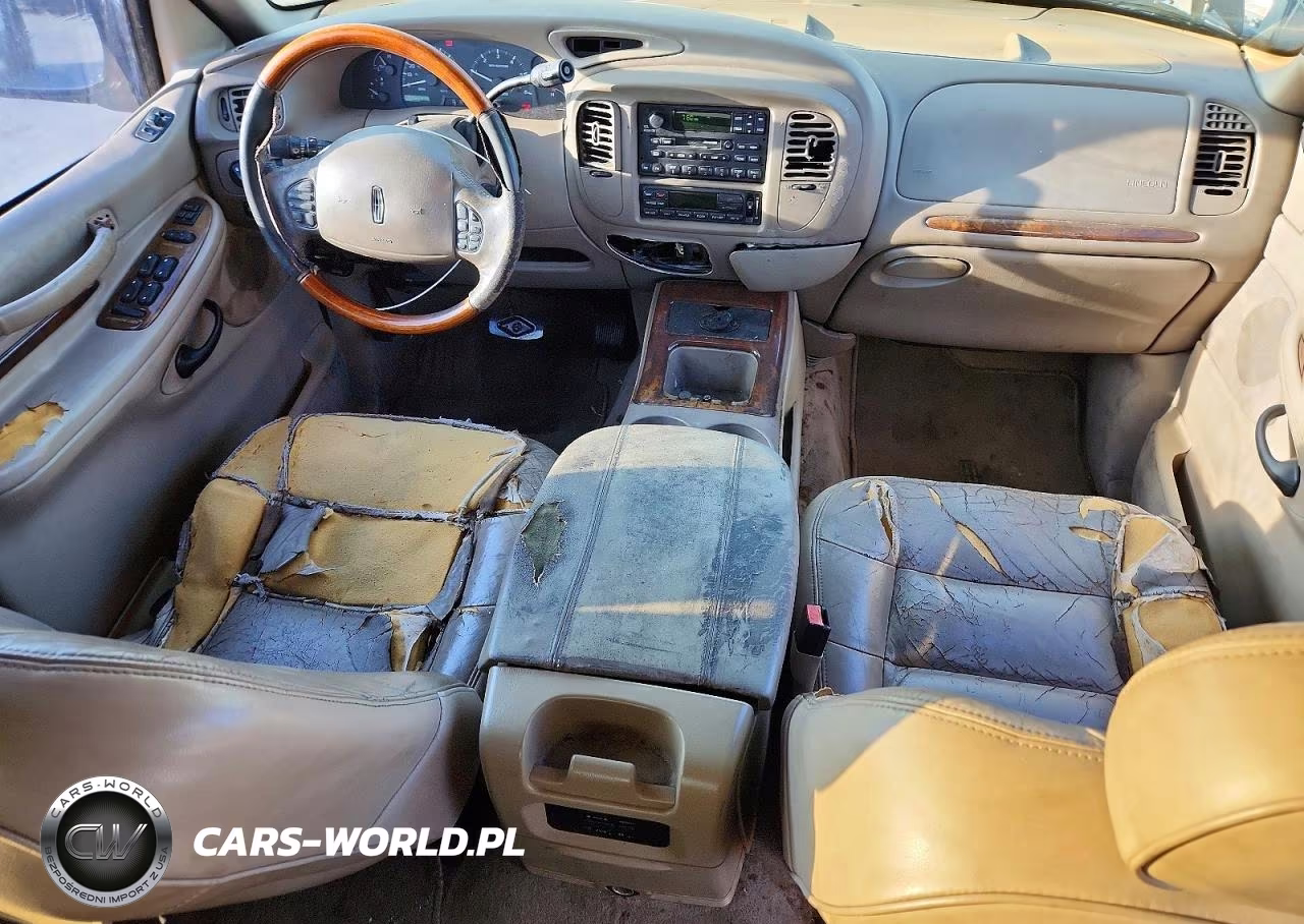 2002 Lincoln Navigator VIN:5LMEU27R72LJ06501 - 8