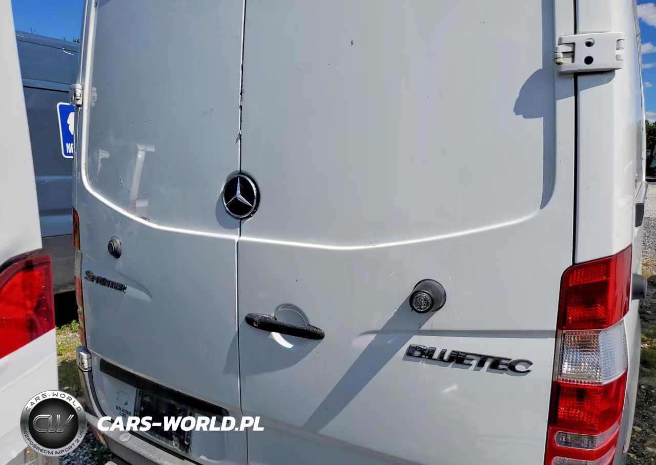2012 Mercedes-Benz Sprinter 2500 VIN:WD3PE7CCXC5628048 - 6