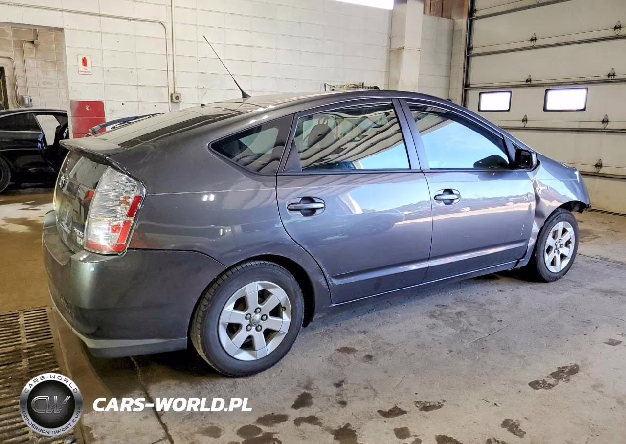 2008 Toyota Prius Base VIN:JTDKB20U983417158 - 3