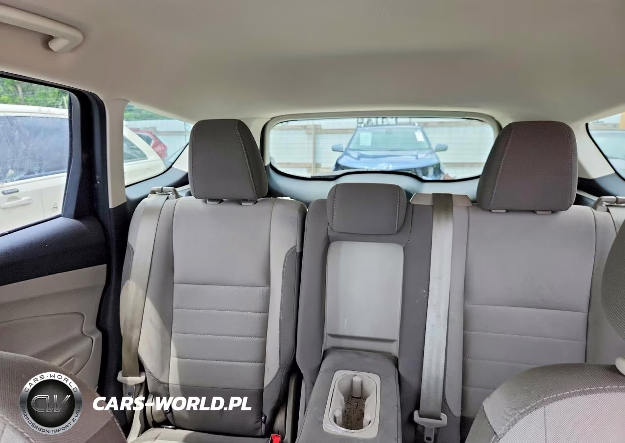 2016 Ford Escape Se VIN:1FMCU9GX7GUA58680 - 10