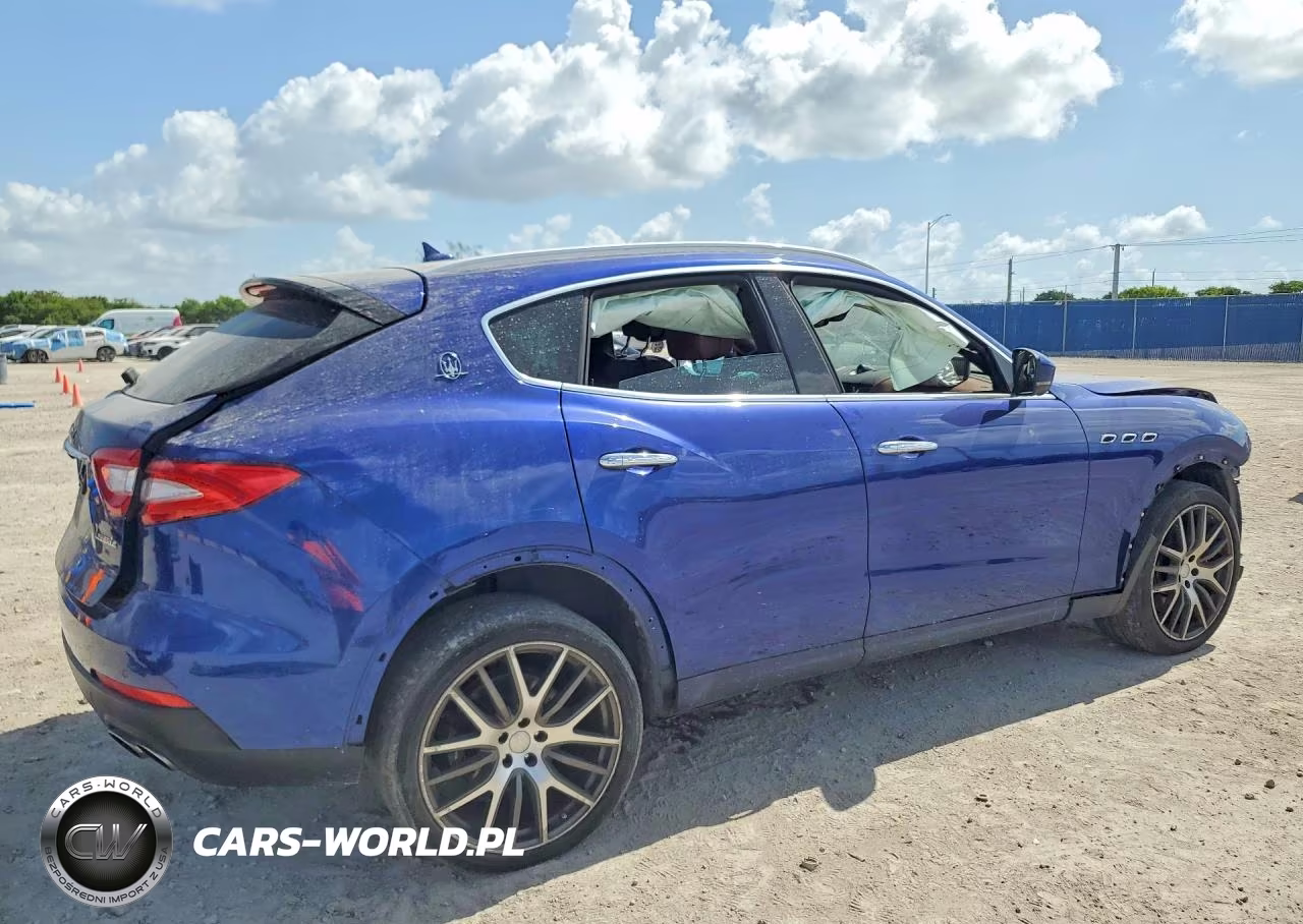 2017 Maserati Levante S VIN:ZN661YUA4HX237360 - 3