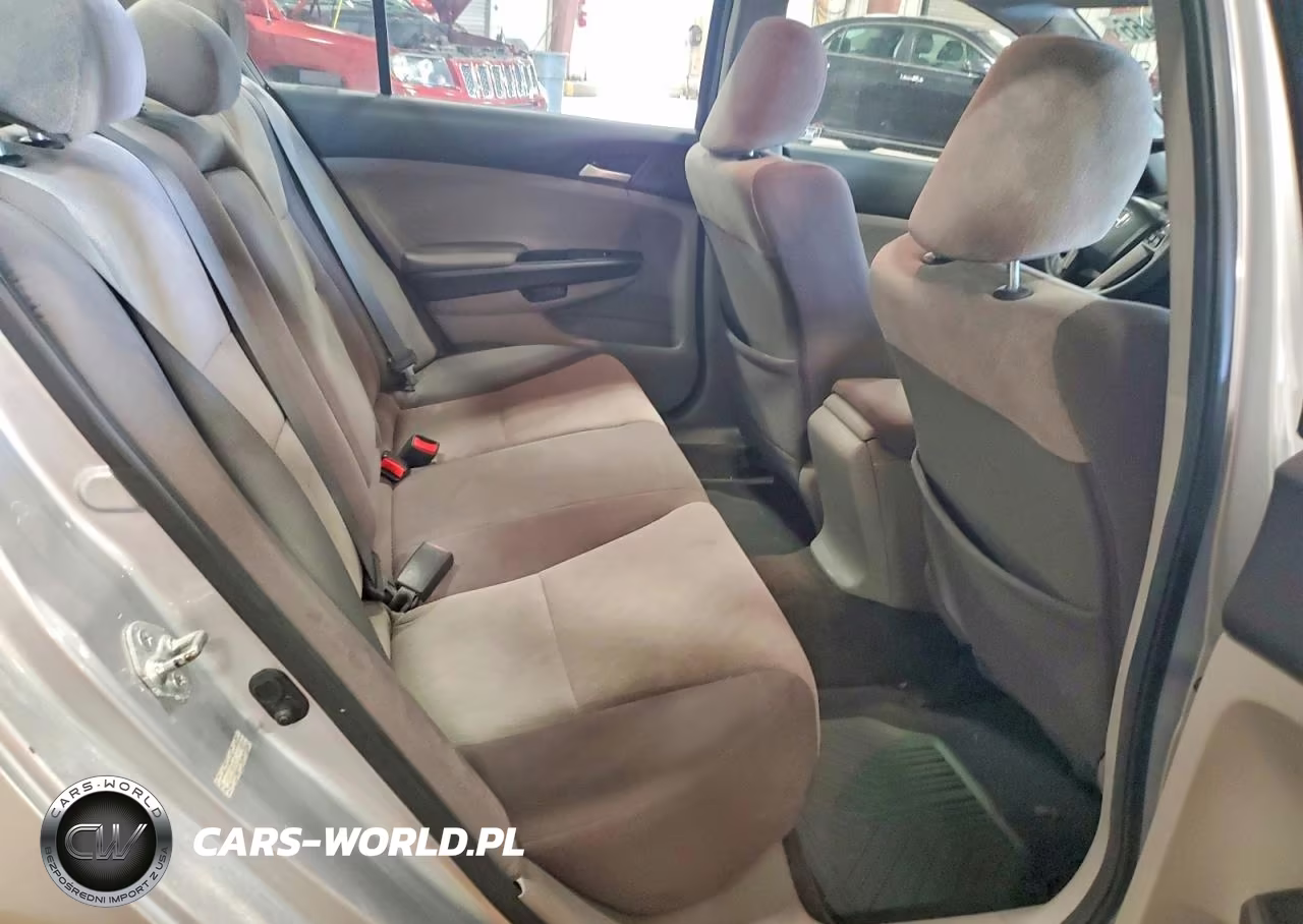 2010 Honda Accord Lxp VIN:1HGCP2F45AA193502 - 10