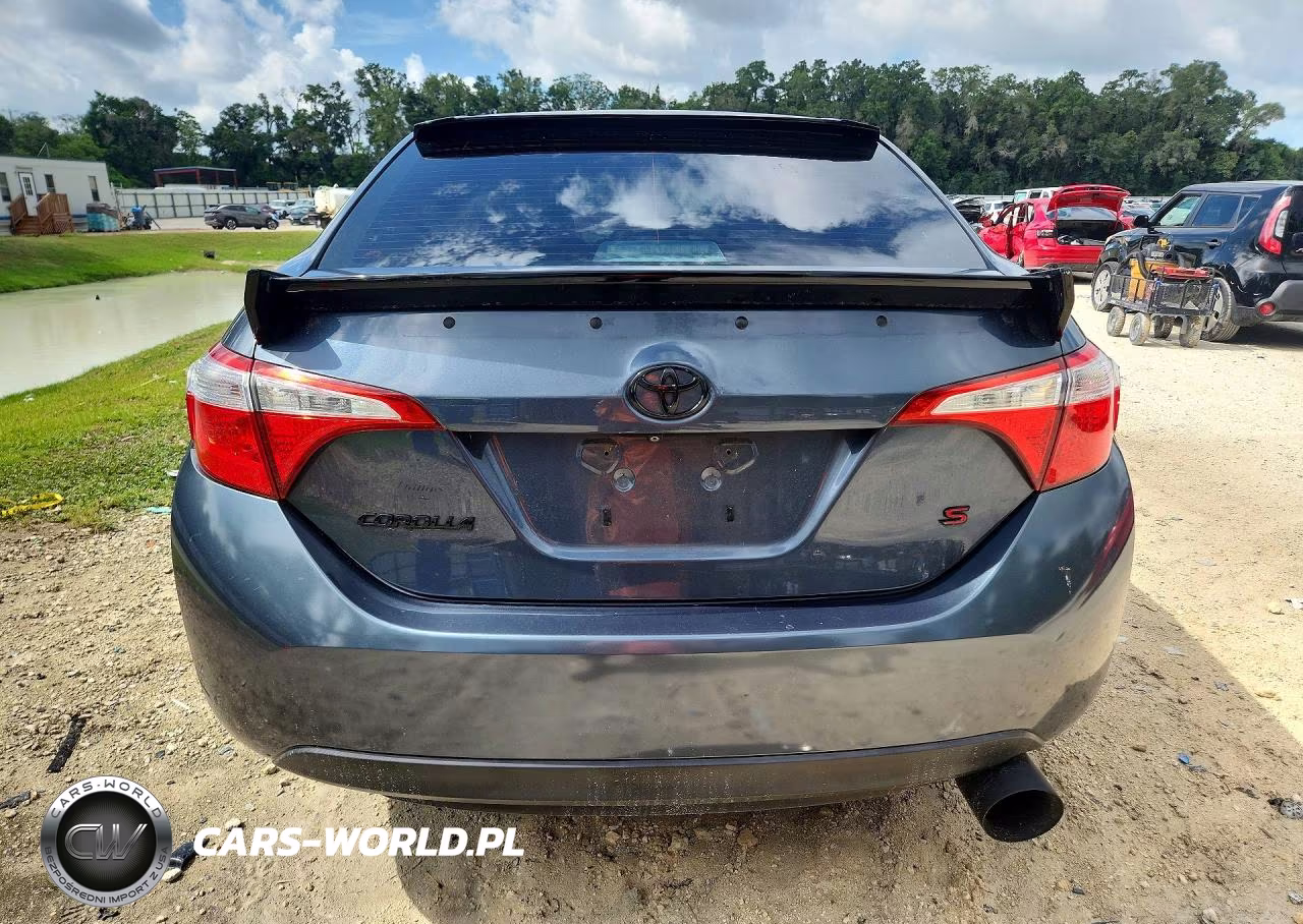 2015 Toyota Corolla S Plus VIN:2T1BURHE8FC334793 - 6