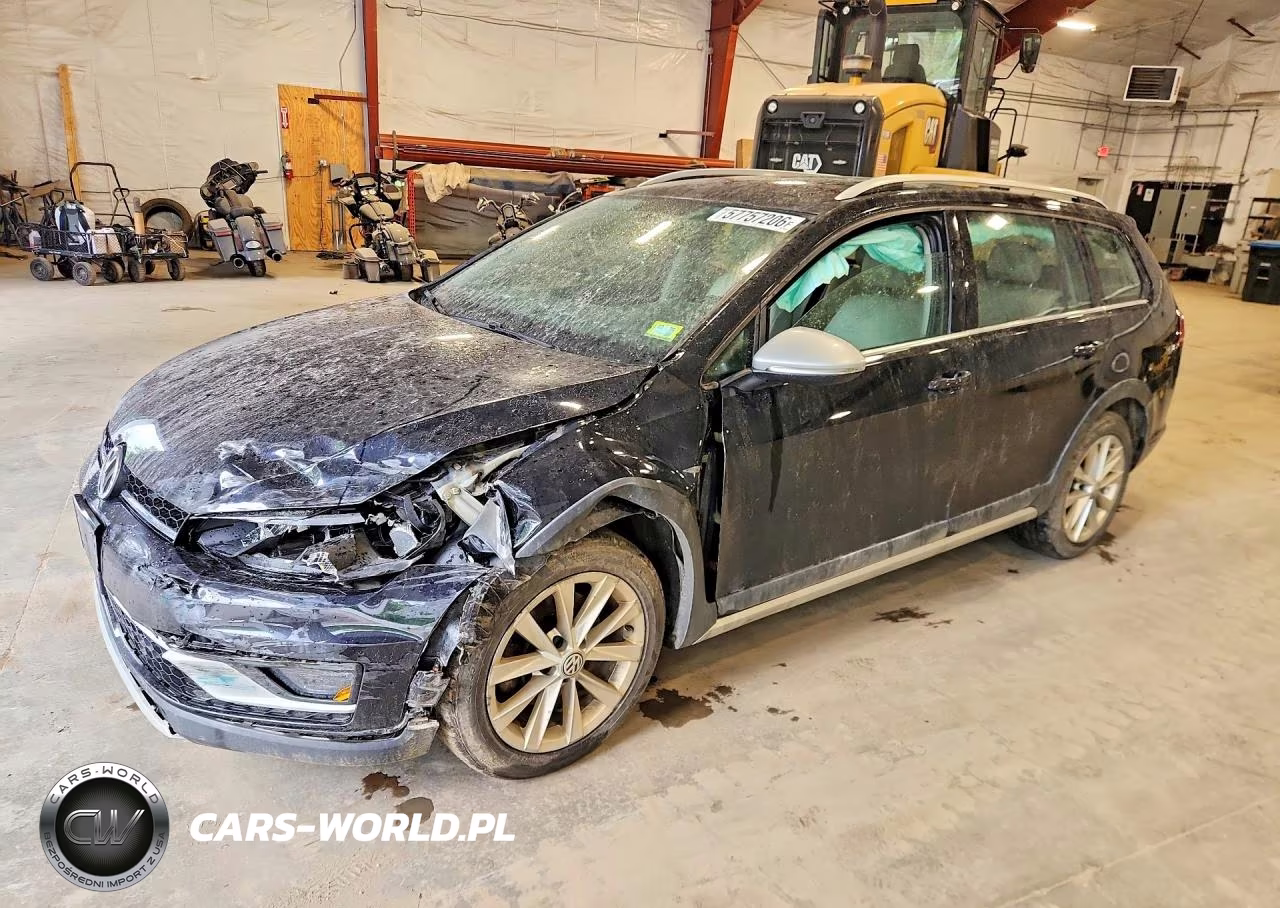 2017 Volkswagen Golf Alltrack S – zdjęcie 1 z 13