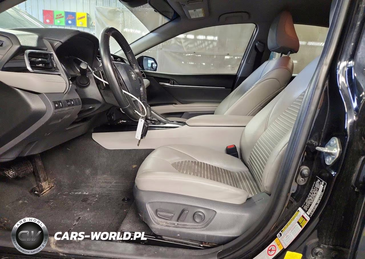 2018 Toyota Camry Se VIN:4T1B11HK8JU084964 - 7