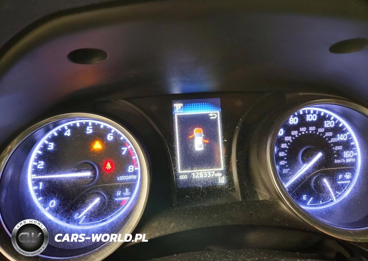 2018 Toyota Camry Se VIN:4T1B11HK8JU084964 - 9