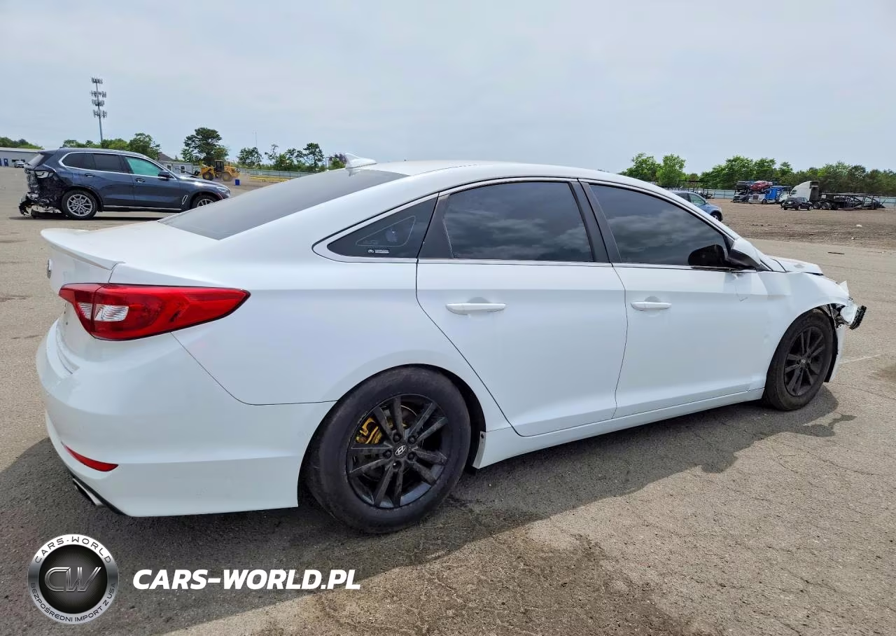 2015 Hyundai Sonata Se VIN:5NPE24AF8FH208407 - 3