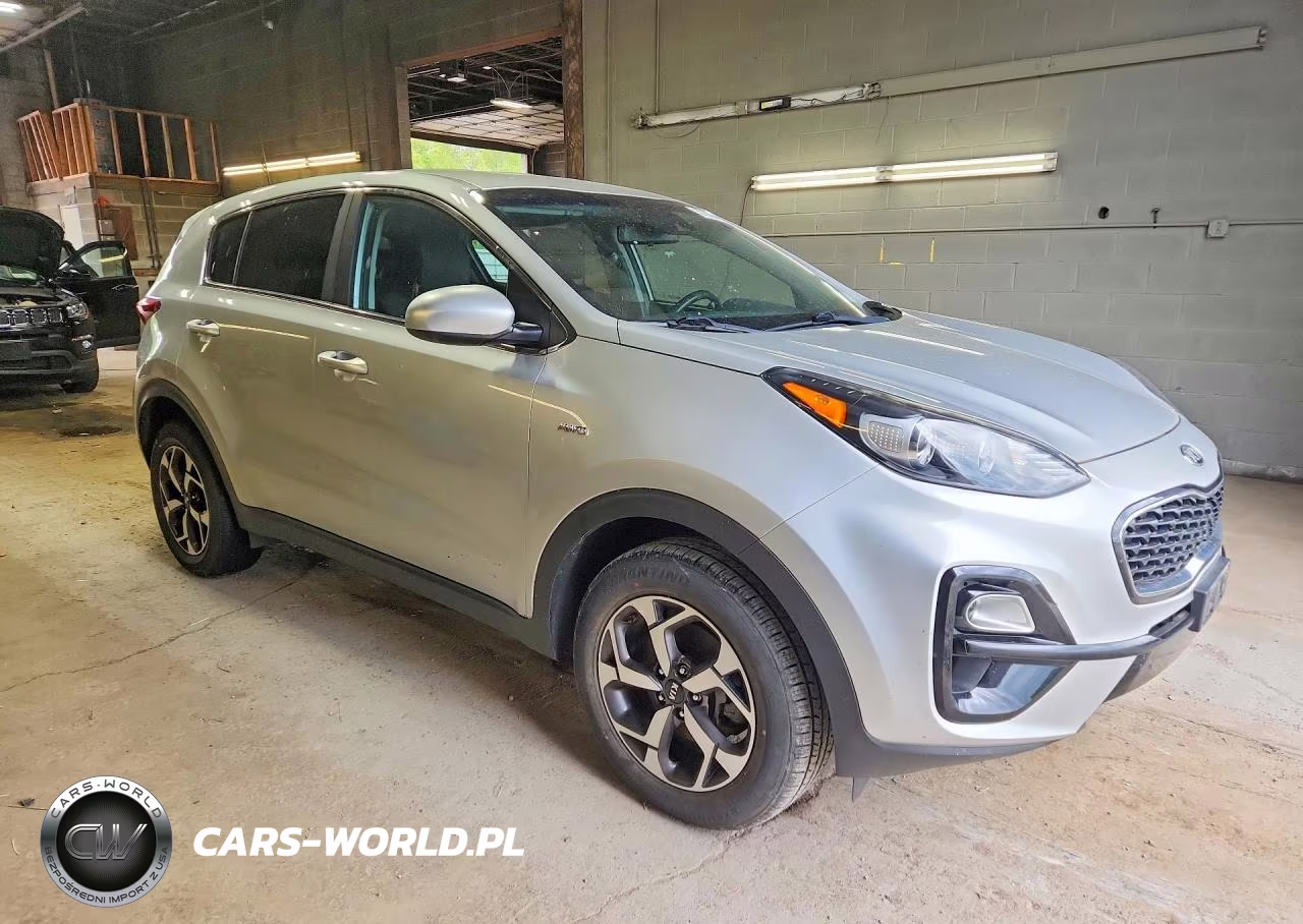 2020 Kia Sportage Lx VIN:KNDPMCAC3L7642155 - 4