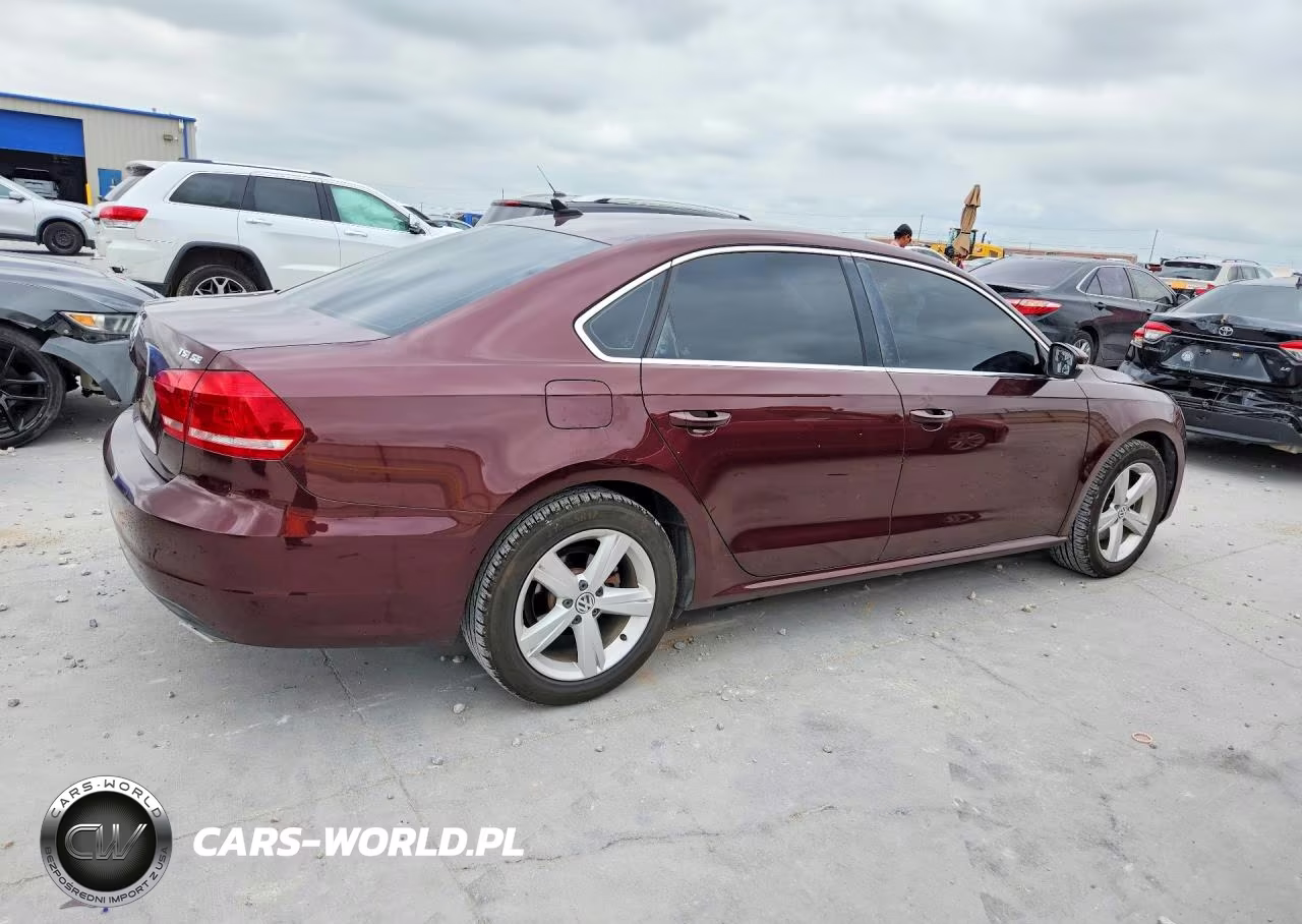 2014 Volkswagen Passat Se VIN:1VWBS7A30EC053367 - 3