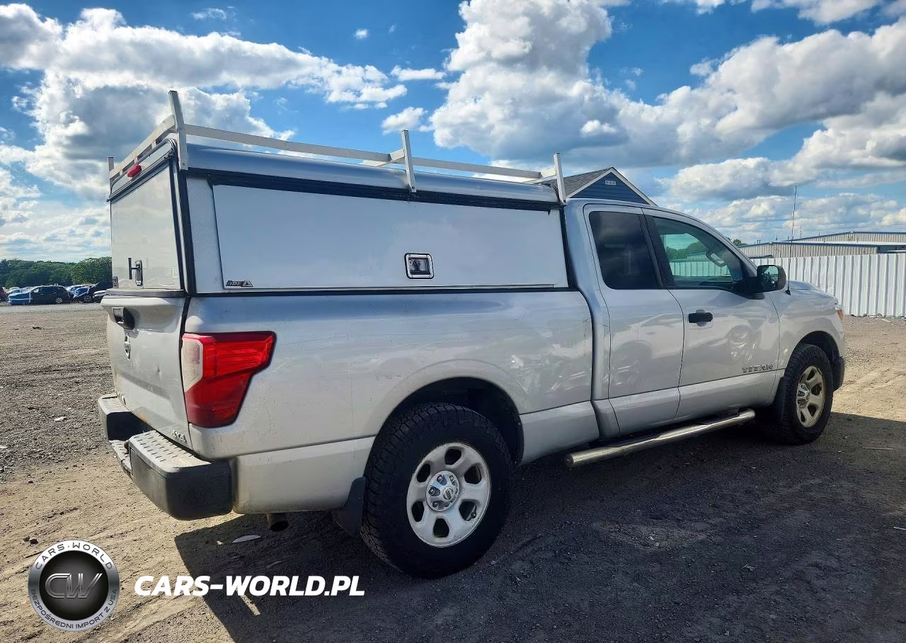 2017 Nissan Titan S VIN:1N6AA1CJ6HN570706 - 3