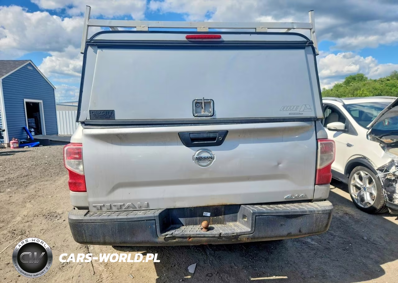 2017 Nissan Titan S VIN:1N6AA1CJ6HN570706 - 6