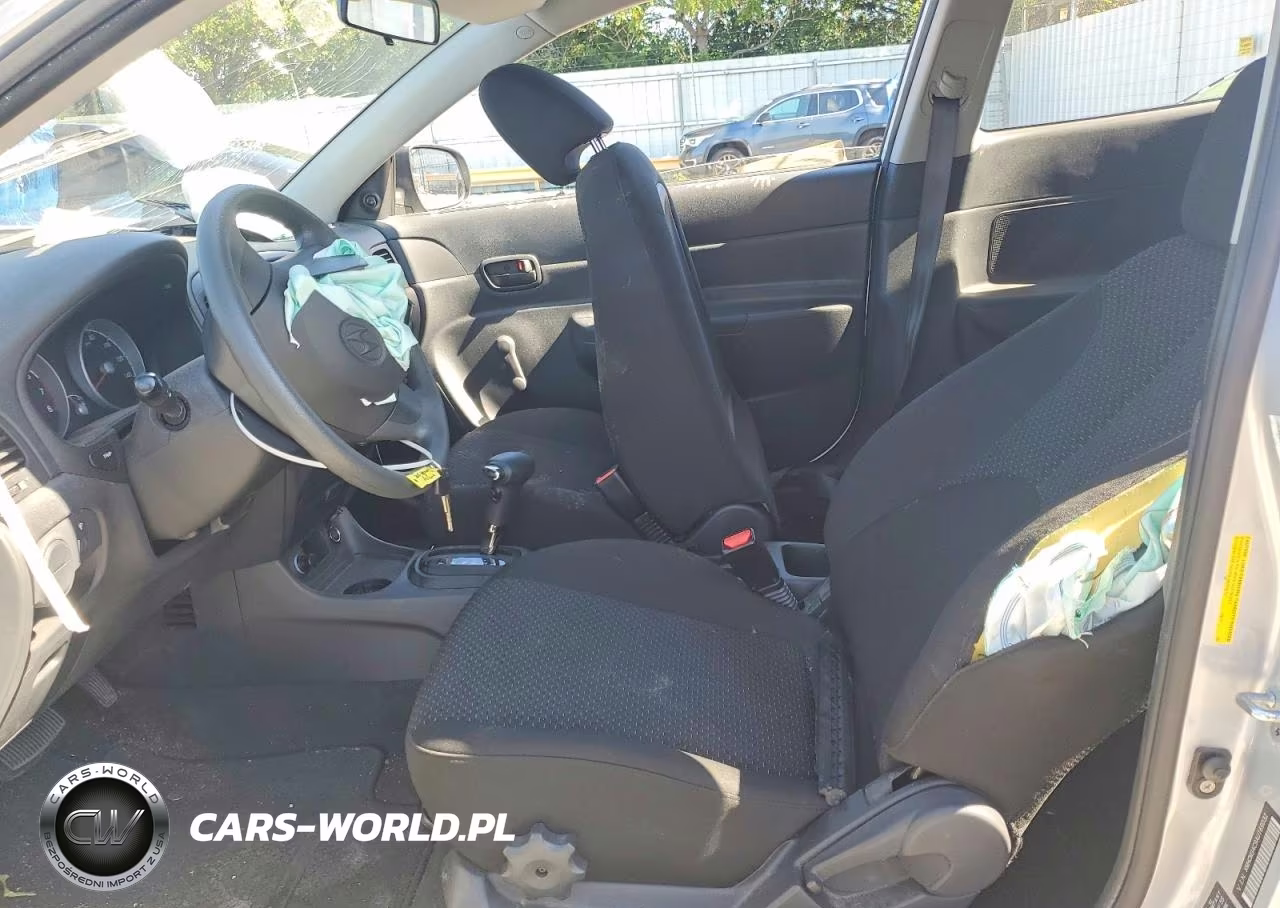 2010 Hyundai Accent Gs VIN:KMHCM3AC9AU169032 - 7