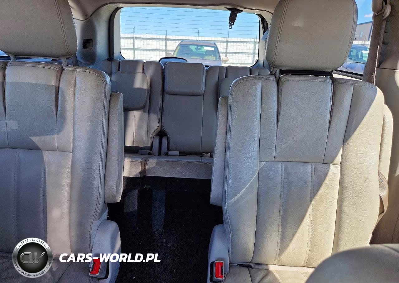 2013 Chrysler Town & Country Touring VIN:2C4RC1BG4DR793460 - 10