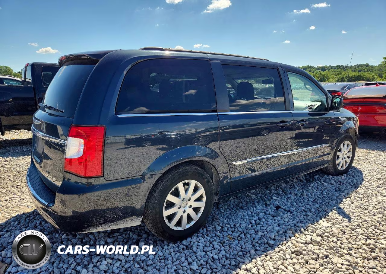 2013 Chrysler Town & Country Touring VIN:2C4RC1BG4DR793460 - 3