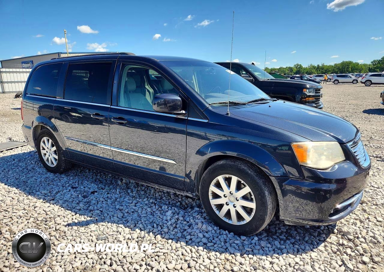 2013 Chrysler Town & Country Touring VIN:2C4RC1BG4DR793460 - 4